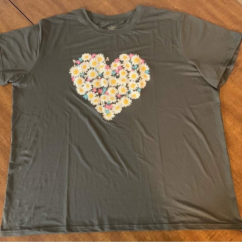 Grey Heart T-shirt